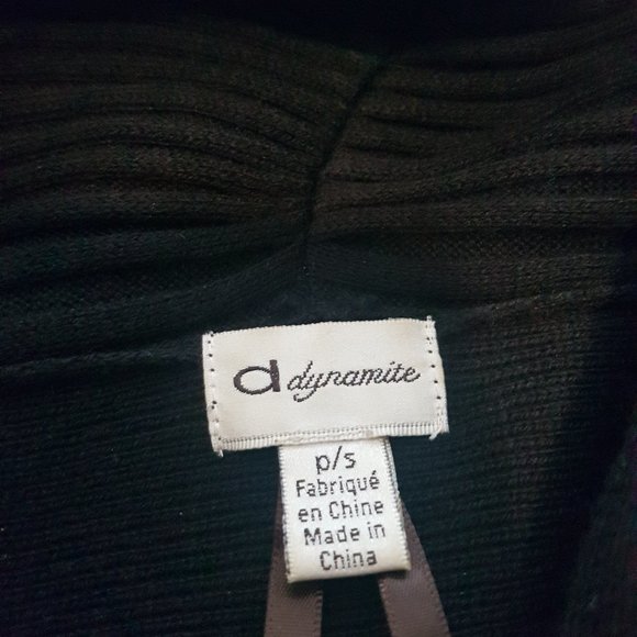 Dynamite Long Sleeved Wrap - Picture 7 of 8